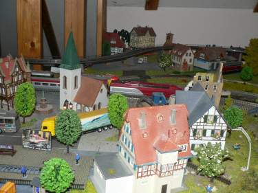 Dorfkirche und Schmiede